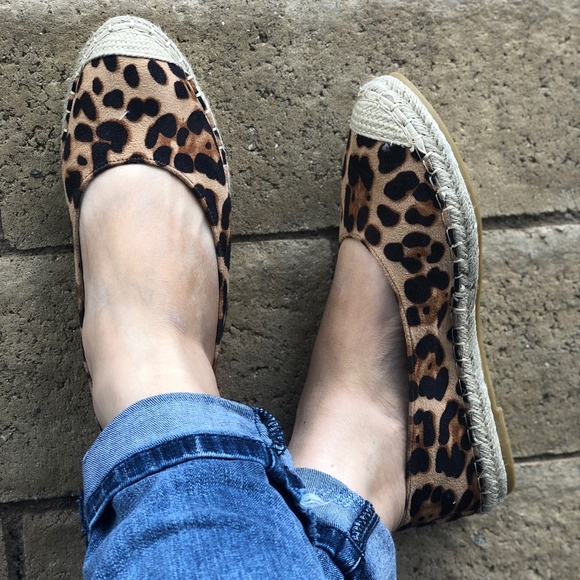 WILLOW Leopard Print Flats - Picture 8 of 8